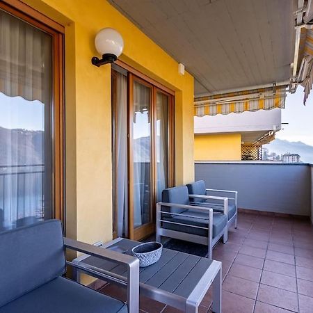 Wraparound Lake Views Bellavista Residence Campione dʼItalia Exteriör bild